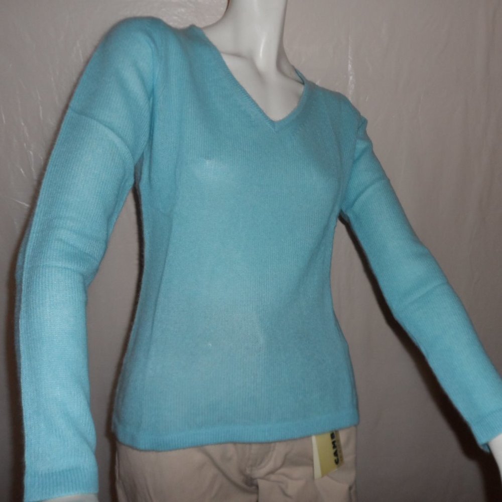 BEUTLER 100%CASHMERE SWEATER   NEW WITH TAG